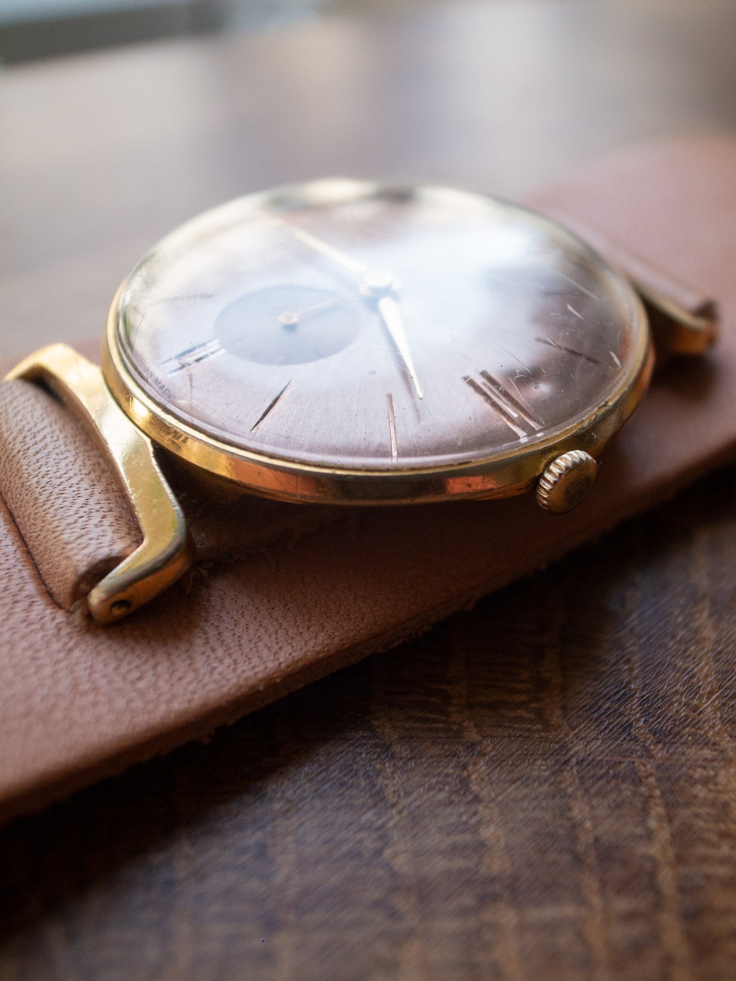 Avia King 17 Jewels Incabloc Swiss Made Vintage Watch